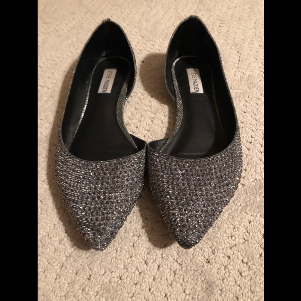 SOLD - Blinged Steve Madden Flats Size 10
